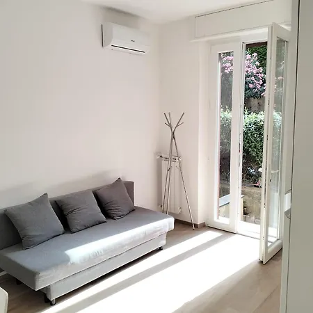 Casa Rosi Vernazzola Al Mare Apartment *