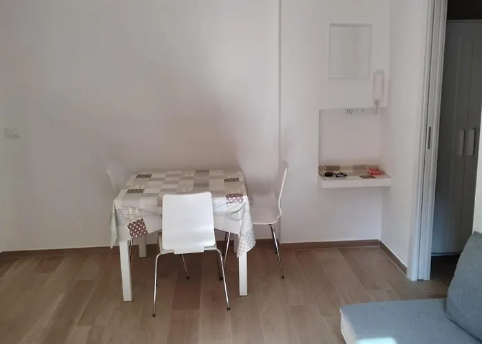 Casa Rosi Vernazzola Al Mare Appartamento *