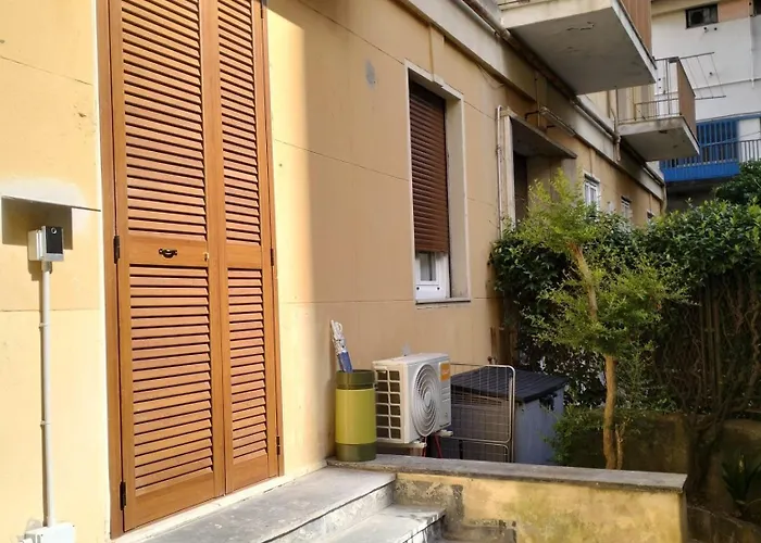 Casa Rosi Vernazzola Al Mare Genova